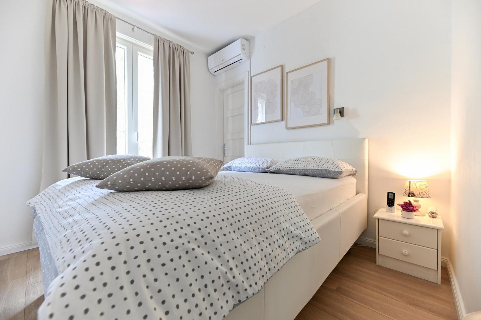 Near Zadar City Center Apartment With Free Parking And Air Condition In Each Room Exteriör bild