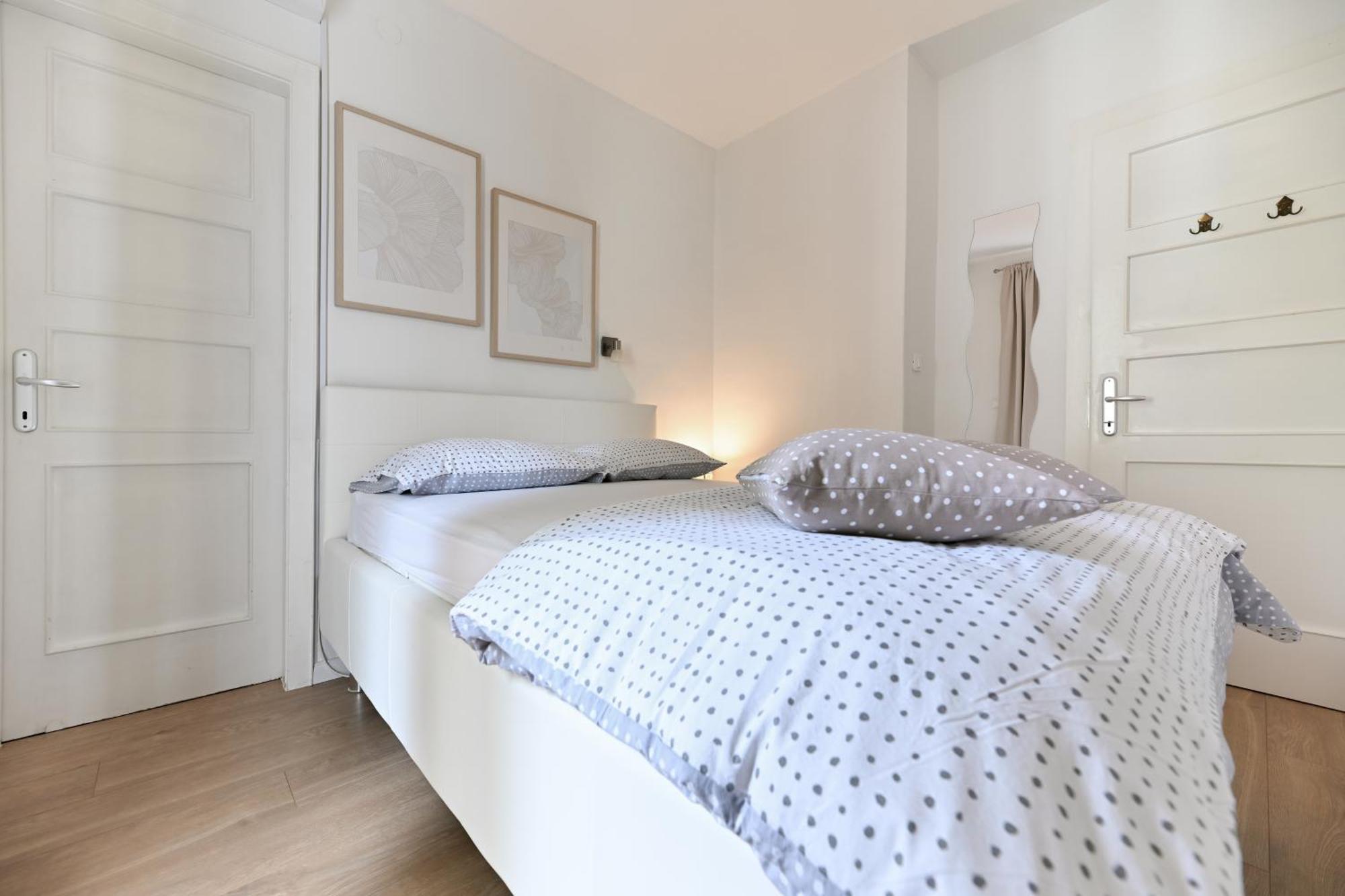 Near Zadar City Center Apartment With Free Parking And Air Condition In Each Room Exteriör bild